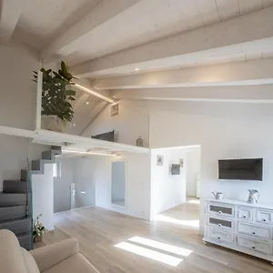 http://casa-colle-s-martino.hotels-perugia.com