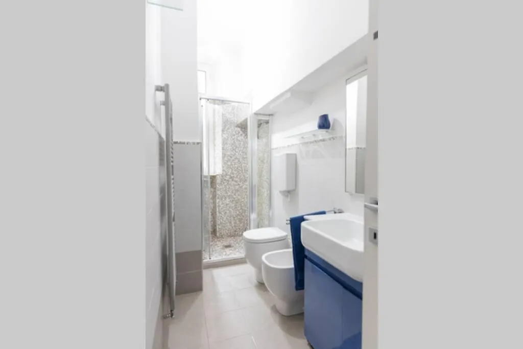La Casa Di Nico. Appartamento Zona Centro Genoa Apartment