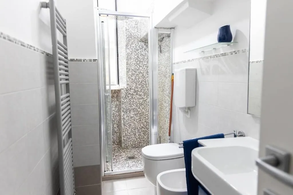 Apartment La Casa Di Nico. Appartamento Zona Centro Genoa Italy